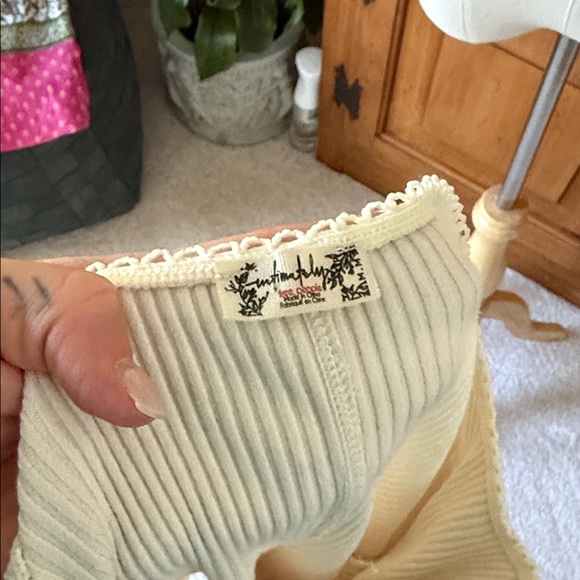 Free People button down top - Picture 6 of 13